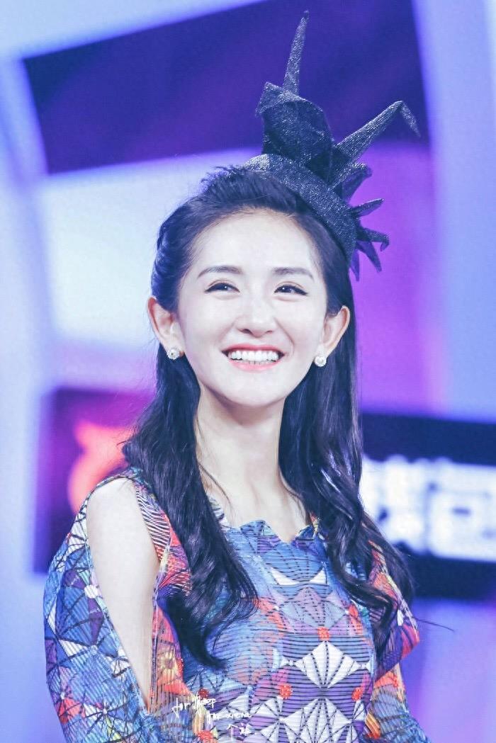 细数湖南卫视的女主持们,两个是女王,一个低调无名,一个太招黑