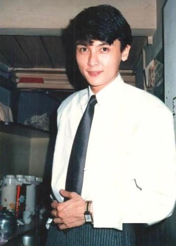 关礼杰老婆,梁洁华年轻时图片(关礼杰梁安娜年轻照片) 关礼杰老婆,梁洁华年轻时图片(关礼杰梁安娜年轻照片)