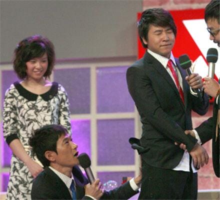 矢野浩二天天向上下跪,矢野浩二,本文共(1373字) 矢野浩二天天向上下跪,矢野浩二,本文共(1373字)