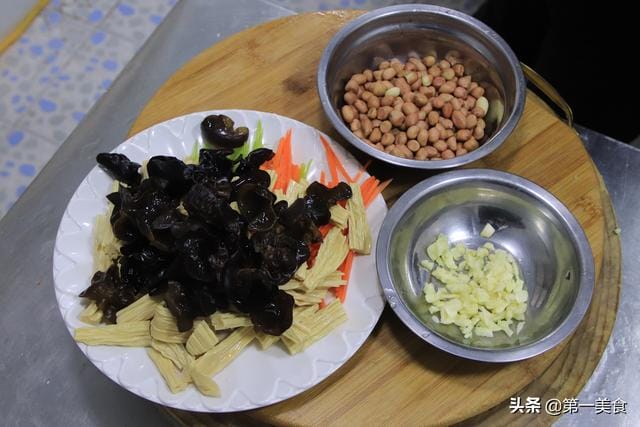正宗凉拌菜调料配方大全(万能凉拌菜配方) 正宗凉拌菜调料配方大全(万能凉拌菜配方)