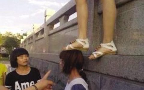 女中学生 女中学生