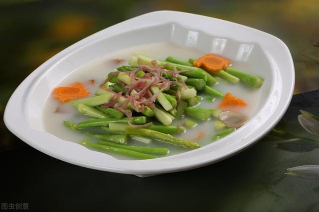 上汤莴笋丝的做法大全(家庭美食菜谱包教包会) 上汤莴笋丝的做法大全(家庭美食菜谱包教包会)