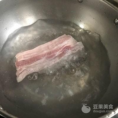 家庭版甜口红烧肉(家的味道之红烧肉) 家庭版甜口红烧肉(家的味道之红烧肉)