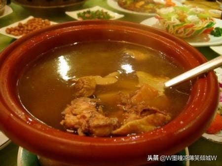 土鸡的做法怎么炖(美食做法炖土鸡) 土鸡的做法怎么炖(美食做法炖土鸡)