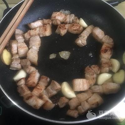 家庭版甜口红烧肉(家的味道之红烧肉) 家庭版甜口红烧肉(家的味道之红烧肉)
