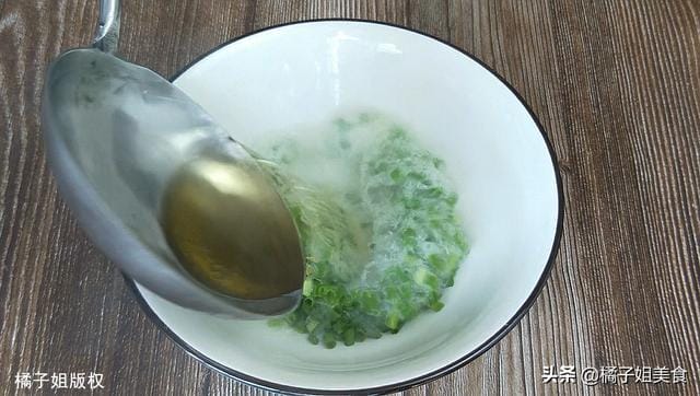 面条这样做连吃一个月都不腻(面条吃了几十年) 面条这样做连吃一个月都不腻(面条吃了几十年)