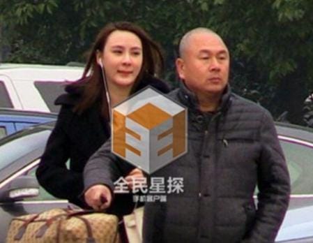 胡歌现任女友林晓家庭背景解密(胡歌绯闻女友林晓)