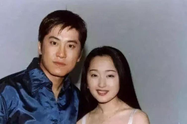 杨钰莹为什么叫岗岗,杨钰莹为什么(杨钰莹 岗岗 为何) 杨钰莹为什么叫岗岗,杨钰莹为什么(杨钰莹 岗岗 为何)