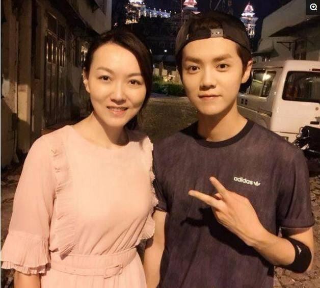 陈数是鹿晗的妈妈吗?陈数和鹿晗是什么关系(陈数和鹿晗是什么关系呢?) 陈数是鹿晗的妈妈吗?陈数和鹿晗是什么关系(陈数和鹿晗是什么关系呢?)