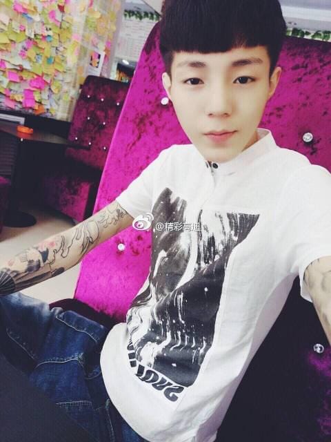 高迪是富二代吗为什么这么有钱?高迪剃光头 高迪是富二代吗为什么这么有钱?高迪剃光头