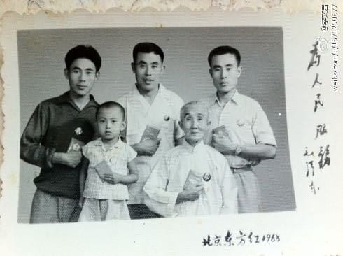 李文启和李明启是什么关系,他的老伴是谁? 本文共(1304字) 李文启和李明启是什么关系,他的老伴是谁? 本文共(1304字)