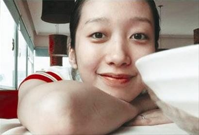 黄觉为什么脸上那么多坑?黄觉的老婆麦子孟(黄觉的老婆麦子有多高) 黄觉为什么脸上那么多坑?黄觉的老婆麦子孟(黄觉的老婆麦子有多高)