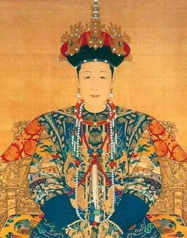清朝嫔妃等级表及封号（清朝妃子的等级和封号）(图1)