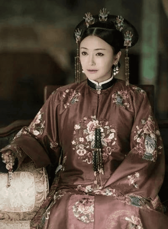 清朝嫔妃等级表及封号（清朝妃子的等级和封号）(图10)