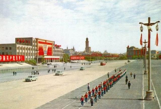 上海80年代电影票价格(电影中的上海在哪里) 上海80年代电影票价格(电影中的上海在哪里)