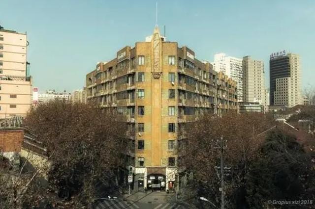 上海80年代电影票价格(电影中的上海在哪里) 上海80年代电影票价格(电影中的上海在哪里)