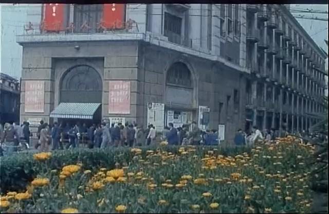上海80年代电影票价格(电影中的上海在哪里) 上海80年代电影票价格(电影中的上海在哪里)