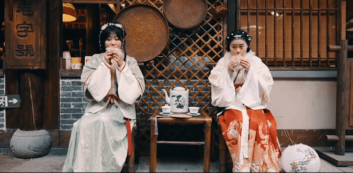 寻乌美食街推荐附近(这条千与千寻美食街) 寻乌美食街推荐附近(这条千与千寻美食街)