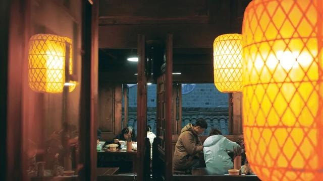 寻乌美食街推荐附近(这条千与千寻美食街) 寻乌美食街推荐附近(这条千与千寻美食街)