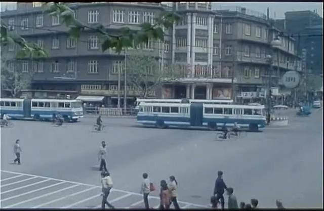 上海80年代电影票价格(电影中的上海在哪里) 上海80年代电影票价格(电影中的上海在哪里)