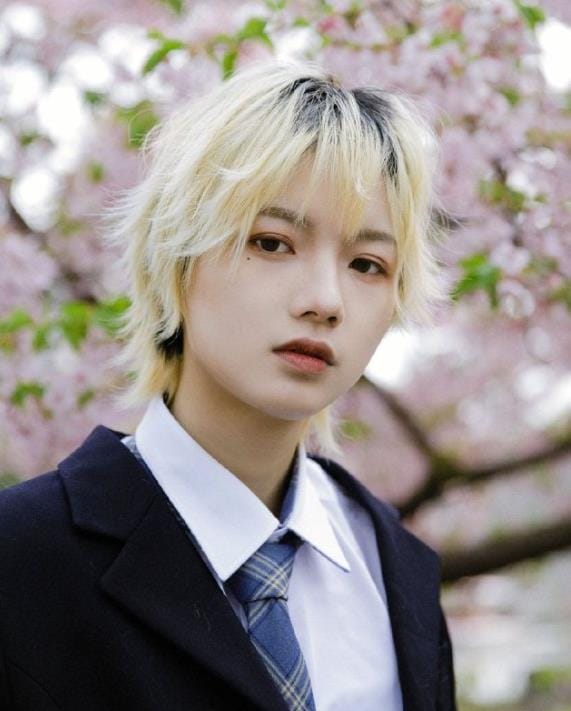 机智的党妹是蕾丝百合吗?当然不是党妹男朋(党妹的男朋友) 机智的党妹是蕾丝百合吗?当然不是党妹男朋(党妹的男朋友)