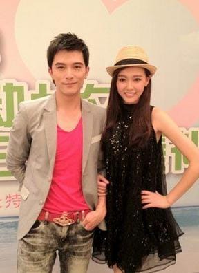 郑爽新恋情,这就是铁甲郑爽张恒视(郑爽男友张恒演过的电视剧) 郑爽新恋情,这就是铁甲郑爽张恒视(郑爽男友张恒演过的电视剧)