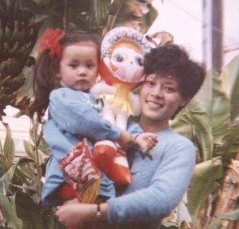 孙俪同父异母的妹妹孙艳照片(孙俪与妹妹) 孙俪同父异母的妹妹孙艳照片(孙俪与妹妹)