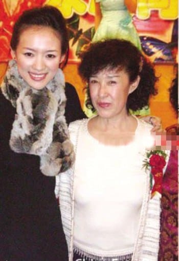 章子怡是张艺谋的女儿很扯淡(张艺谋章子怡绯闻) 章子怡是张艺谋的女儿很扯淡(张艺谋章子怡绯闻)