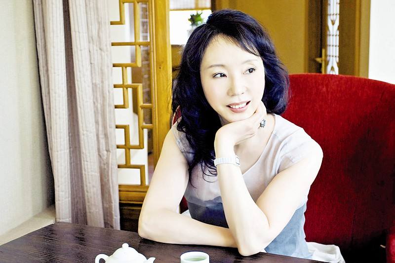严歌苓为什么没有孩子?严歌苓最好的小说是 严歌苓为什么没有孩子?严歌苓最好的小说是