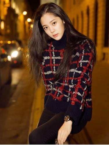 欧阳娜娜是谁的侄女?欧阳娜娜是模特出身吗 欧阳娜娜是谁的侄女?欧阳娜娜是模特出身吗