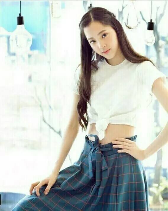 欧阳娜娜是谁的侄女?欧阳娜娜是模特出身吗 欧阳娜娜是谁的侄女?欧阳娜娜是模特出身吗