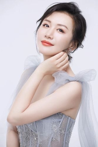 王婉娟，全部演员的名字和照片(演员王娟个人资料)