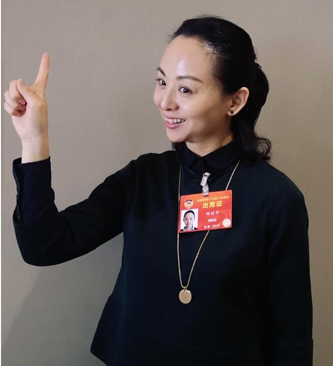 邰丽华会说话吗她是不是聋哑人,她为什么拒绝富商追求? 本文共(1033字) 邰丽华会说话吗她是不是聋哑人,她为什么拒绝富商追求? 本文共(1033字)