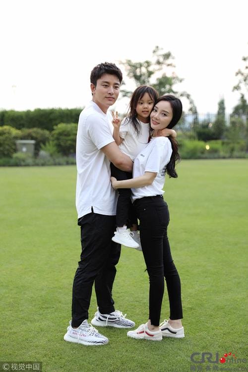 李小璐贾乃亮复婚(李小璐贾乃亮是否复婚了) 李小璐贾乃亮复婚(李小璐贾乃亮是否复婚了)