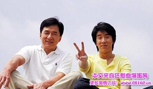 房祖名为什么姓房,成龙原名叫什么(房祖名是成龙的谁) 房祖名为什么姓房,成龙原名叫什么(房祖名是成龙的谁)