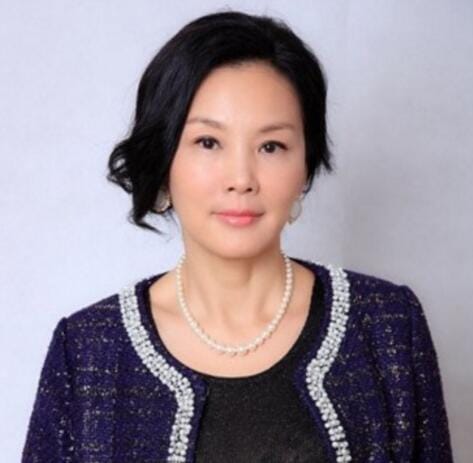 黄任中和陈宝莲是什么关系?黄任中的四个老 黄任中和陈宝莲是什么关系?黄任中的四个老