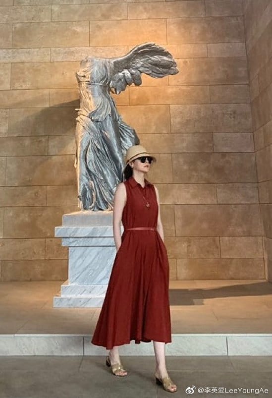 李英爱为什么叫氧气美女(李英爱近照) 李英爱为什么叫氧气美女(李英爱近照)