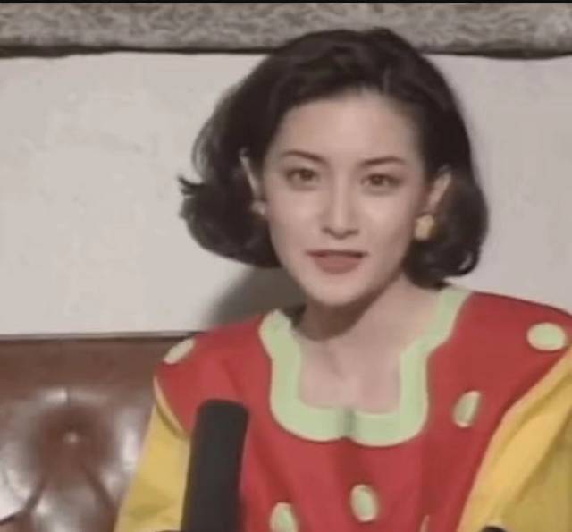 李英爱为什么叫氧气美女(李英爱近照) 李英爱为什么叫氧气美女(李英爱近照)