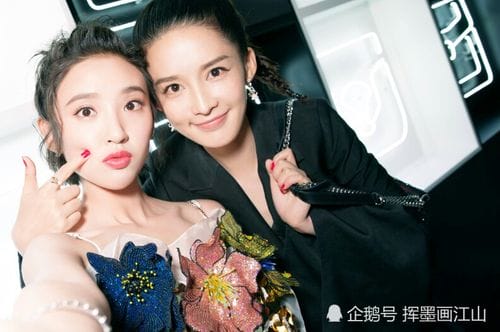 张若昀唐艺昕伴娘团,张若昀喜欢唐(张若昀唐艺昕的伴郎) 张若昀唐艺昕伴娘团,张若昀喜欢唐(张若昀唐艺昕的伴郎)
