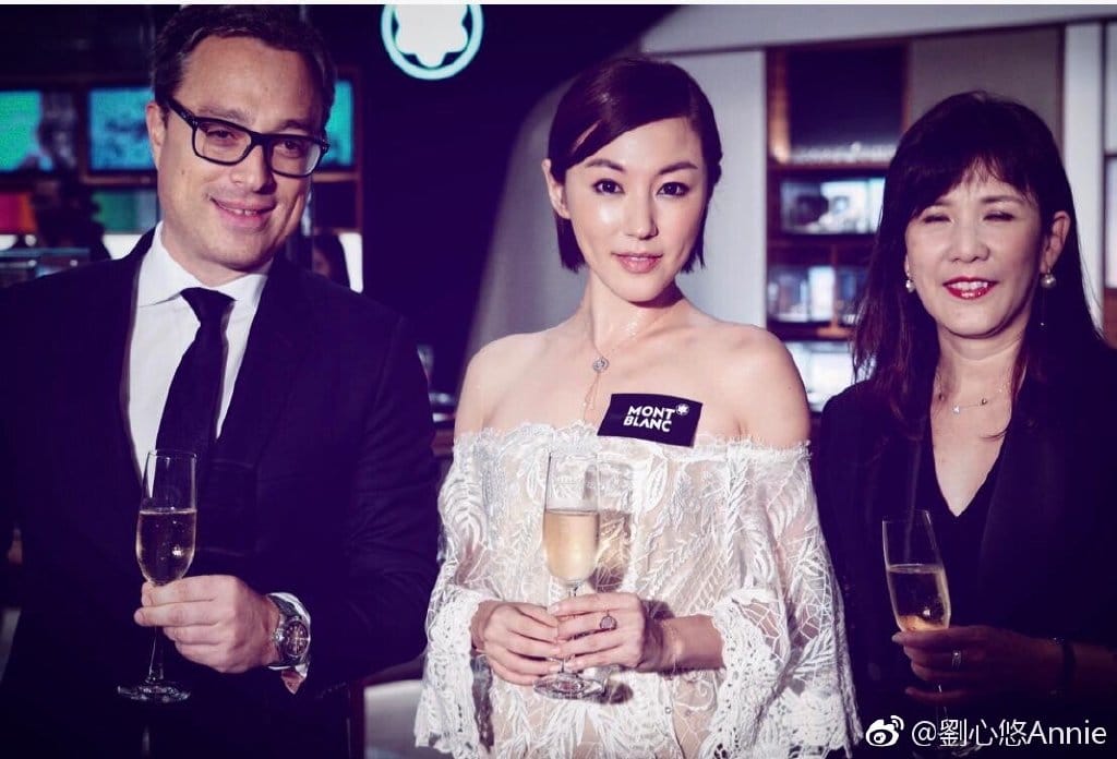 刘心悠和吴卓羲在一起了吗?刘心悠是整容整 刘心悠和吴卓羲在一起了吗?刘心悠是整容整