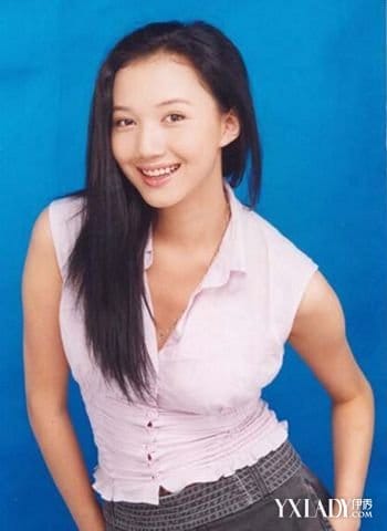 李健妻子有多美来看照片(李健妻子的近照) 李健妻子有多美来看照片(李健妻子的近照)