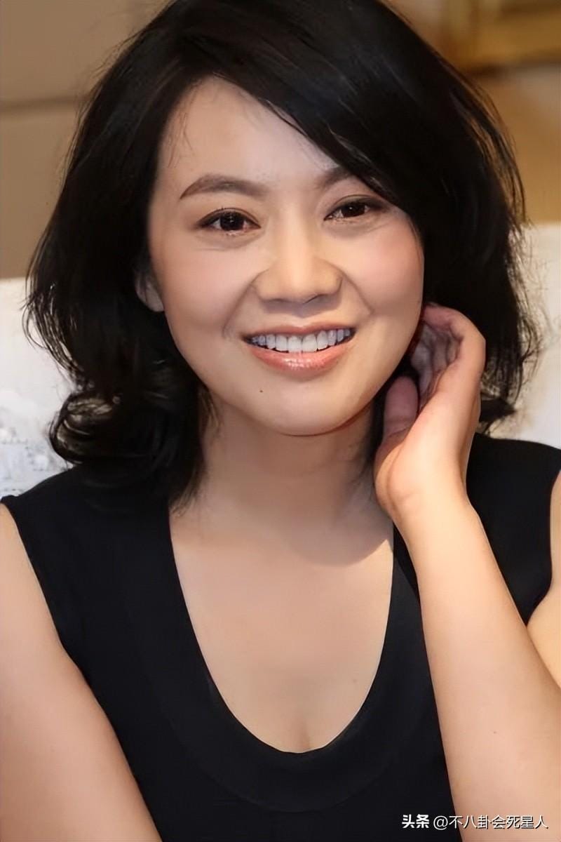 国内十大电视剧女演员（中国公认10大最美女星）(图30)