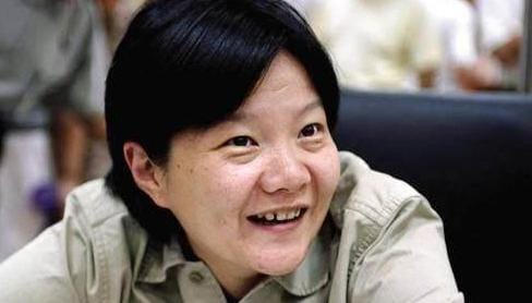 洪晃的三次婚姻史回顾,他和苏芒谁更厉害? 本文共(2459字) 洪晃的三次婚姻史回顾,他和苏芒谁更厉害? 本文共(2459字)