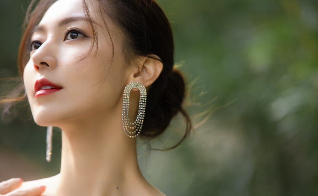黄梦莹是杨幂旗下艺人吗,她是不是嘉行的股东? 本文共(1027字) 黄梦莹是杨幂旗下艺人吗,她是不是嘉行的股东? 本文共(1027字)