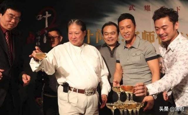 洪金宝追杀向华强,洪金宝说香港除了周星驰,本文共(7336字) 洪金宝追杀向华强,洪金宝说香港除了周星驰,本文共(7336字)
