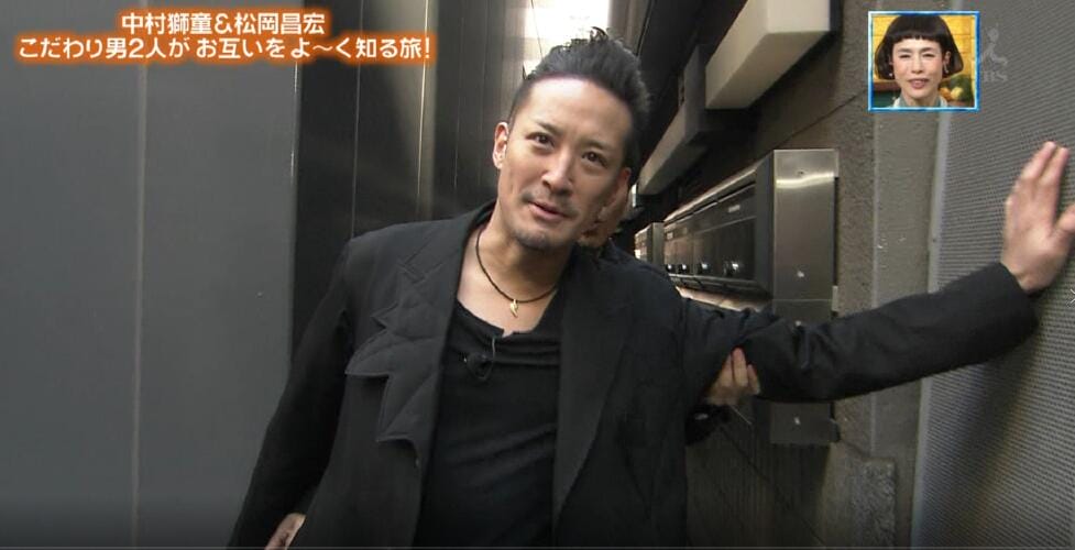 长濑智也为什么叫babe、少主,他现在结婚了吗? 本文共(1201字) 长濑智也为什么叫babe、少主,他现在结婚了吗? 本文共(1201字)
