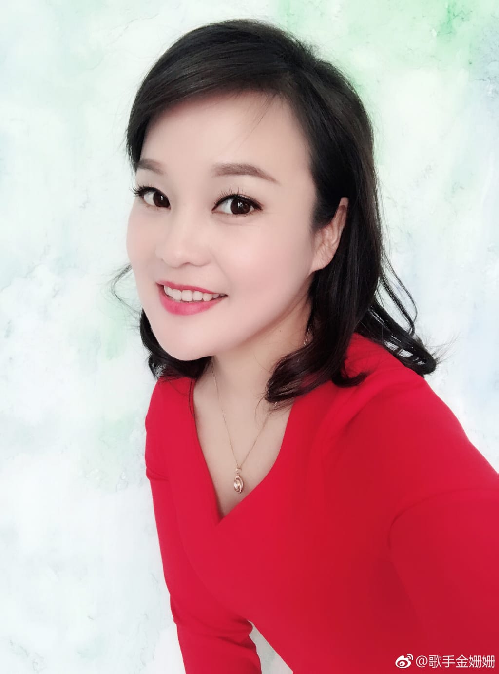 歌手金姗姗那年出生(歌手袁姗姗简历) 歌手金姗姗那年出生(歌手袁姗姗简历)