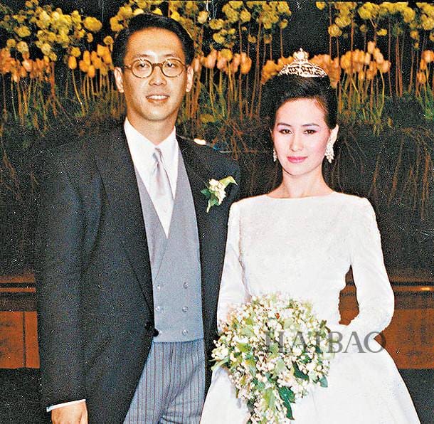 许晋亨家族每月有多少钱给他,他为什么不要何超琼了? 本文共(1081字) 许晋亨家族每月有多少钱给他,他为什么不要何超琼了? 本文共(1081字)