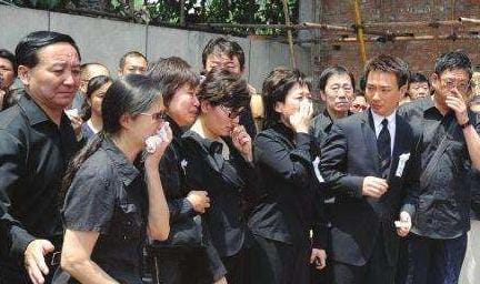 罗京妻子刘继红,罗京的妻子刘继红(罗京妻子刘继红个人简历图片) 罗京妻子刘继红,罗京的妻子刘继红(罗京妻子刘继红个人简历图片)