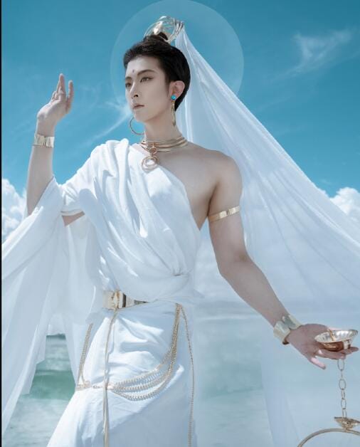 cos小梦真名叫李孟羲(Cos小梦) cos小梦真名叫李孟羲(Cos小梦)